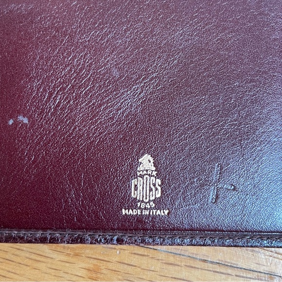Vintage Mark Cross Leather Folding Wallet - Picture 3 of 7